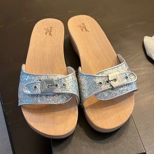 Brand new never worn J crew silver glitter Dr. Scholls